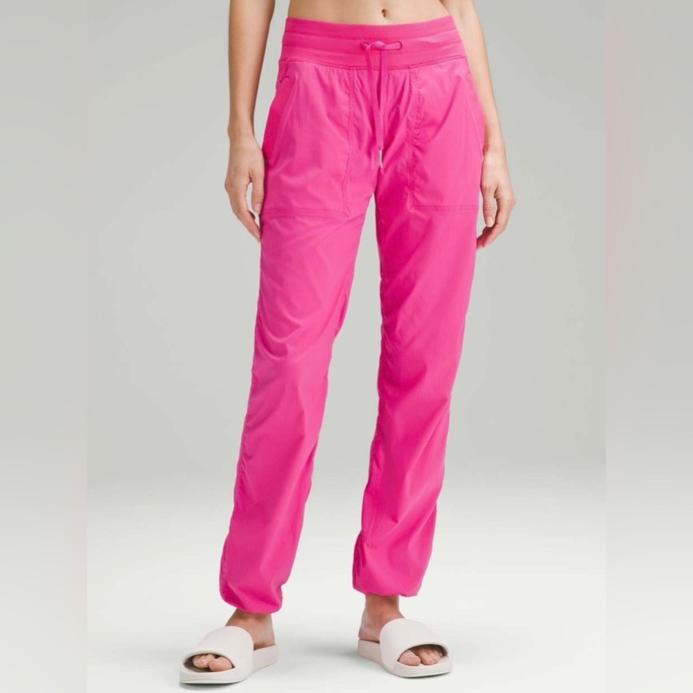 Lululemon Dance Studio Mid-Rise Pant *Full Length in Sonic Pink Sz 4